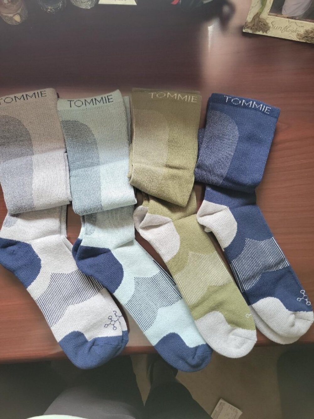 Tommie Copper 4pk OTC socks Men's 12.5-14.5 New